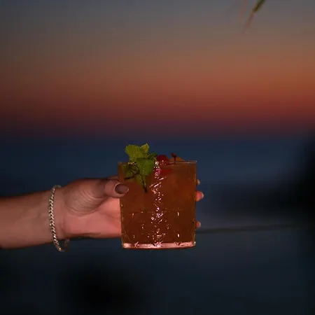 Saint Nicolas Hotel Himare