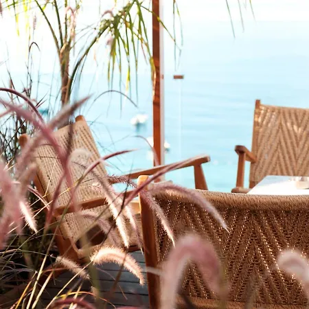 Saint Nicolas Himare