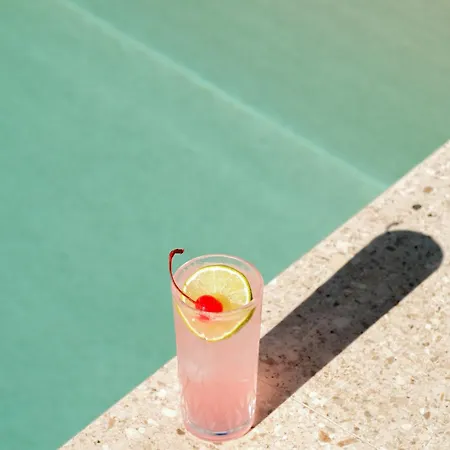 Saint Nicolas Hotel Himarë