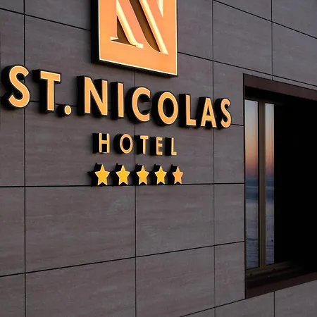 Hotel Saint Nicolas 4*