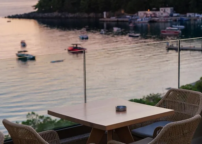 Hotel Saint Nicolas Himare