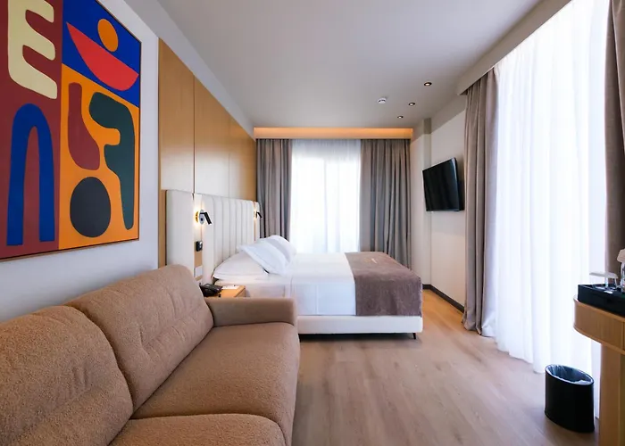 Saint Nicolas Hotel Himare