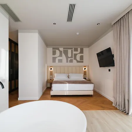 Hotel Saint Nicolas 4*