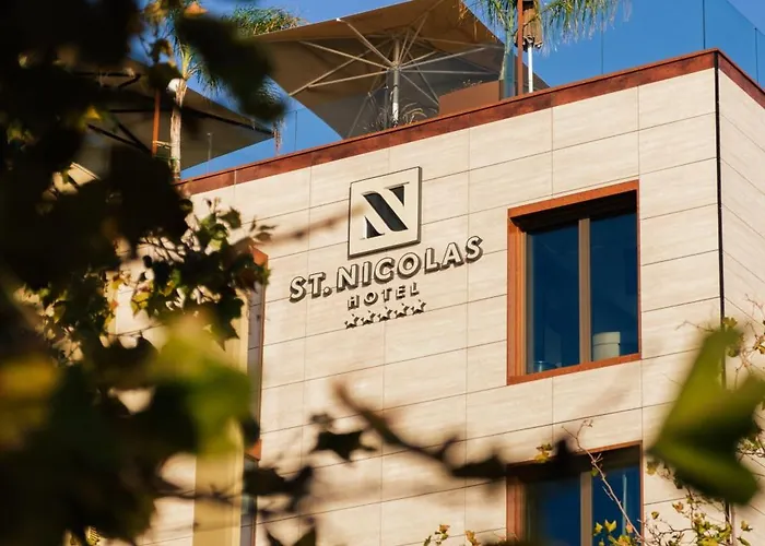 Hotel Saint Nicolas 4*