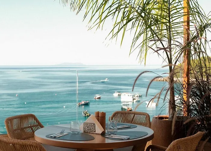 Hotel Saint Nicolas Himare