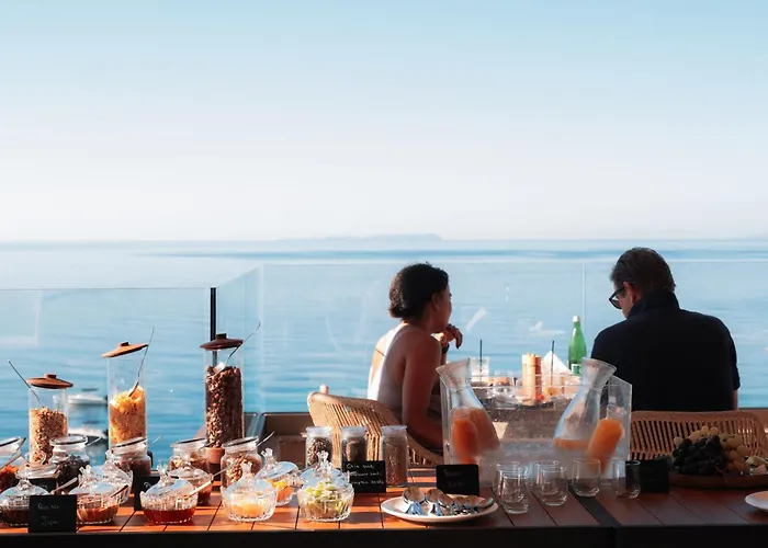 Hotel Saint Nicolas Himarë