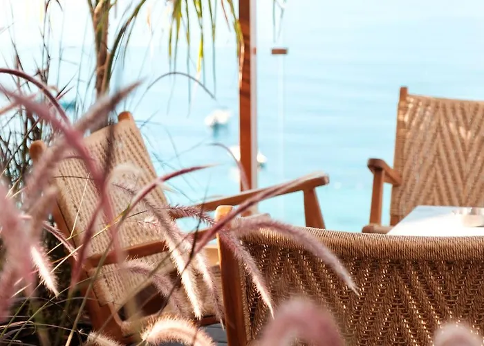 Saint Nicolas Himare