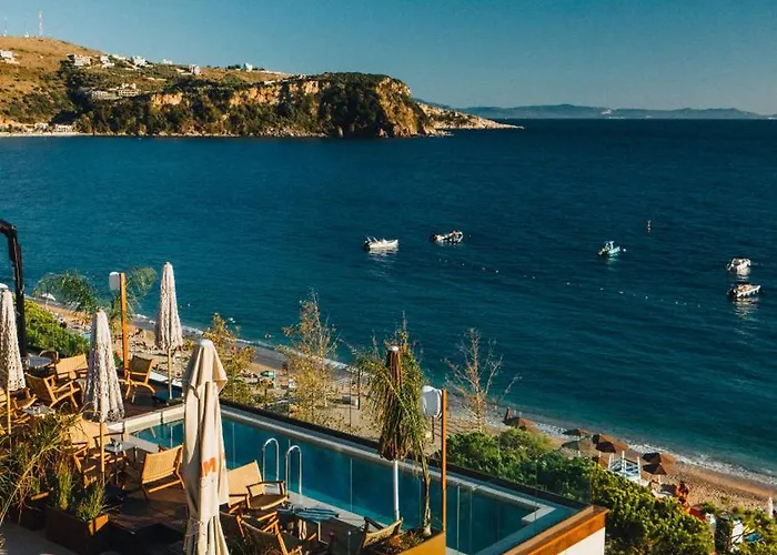 Saint Nicolas Hotel Himare